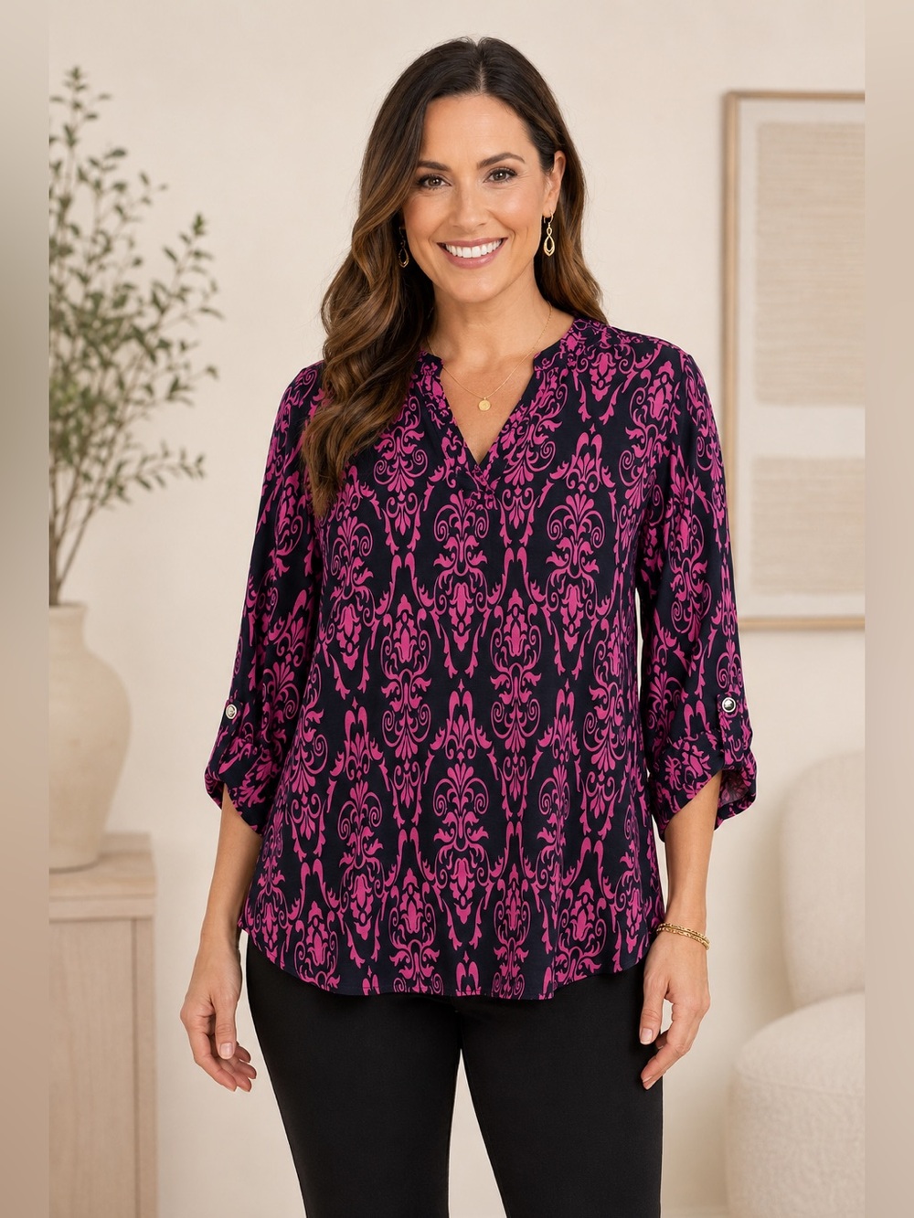 Dear Scarlett Pink Black Damask V-Neck Roll-Tab Blouse Size Small
